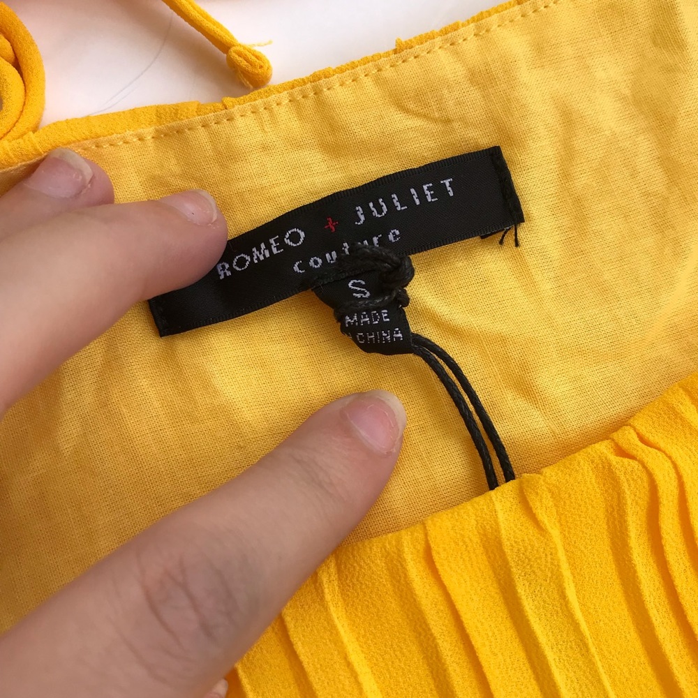 NWT $165 Romeo & Juliet yellow dress - Picture 5 of 7